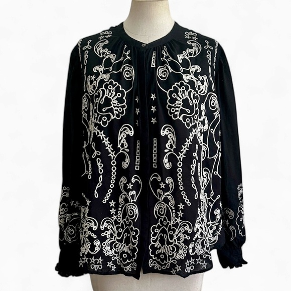 Tops - Johnny Was KIVI Embroidered Women's BUTTON UP Blouse Tunic Sz Medium NWT